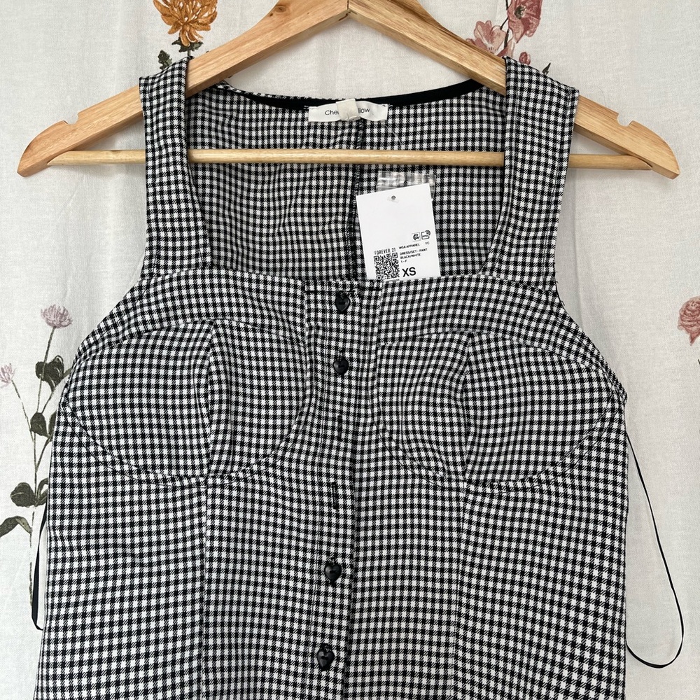 Black and White Plaid Tank (XS)